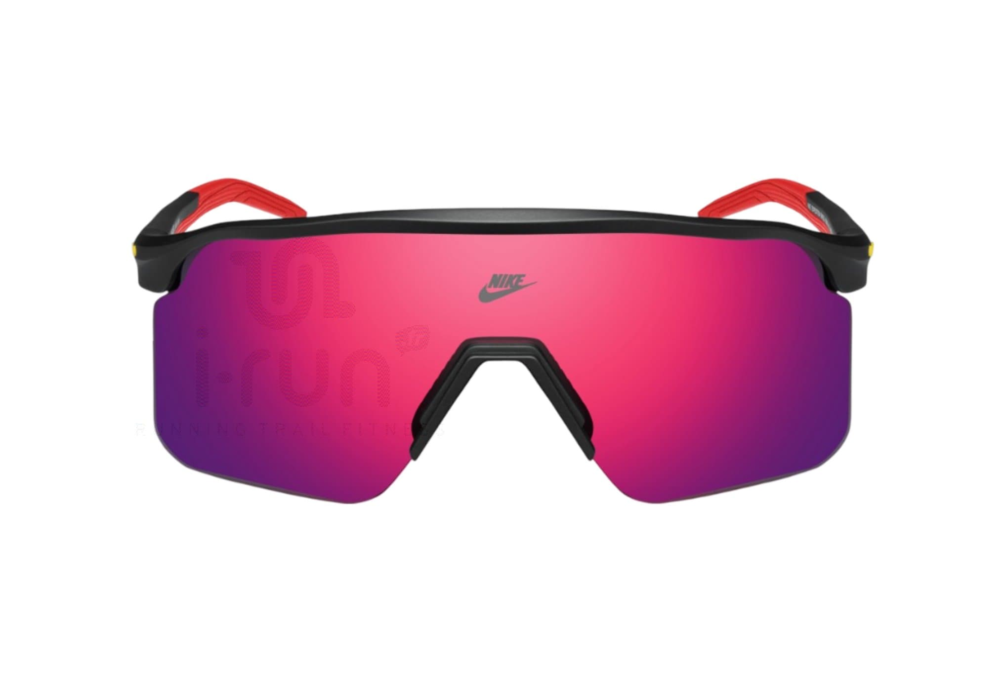 Nike Expedition Shield