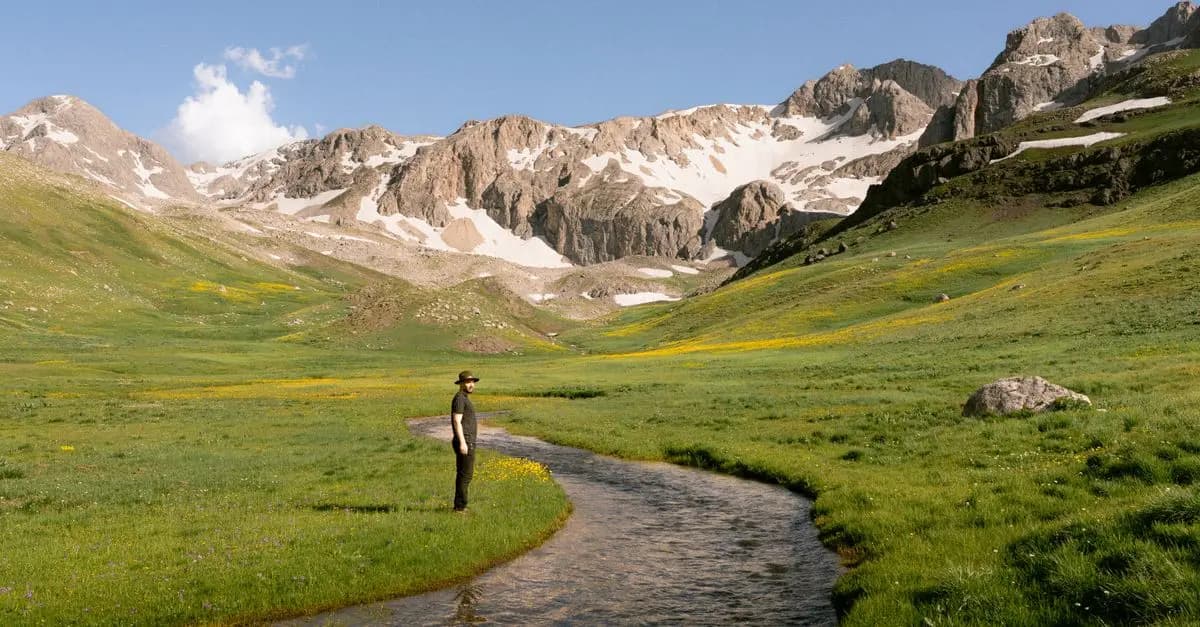 Les meilleures astuces pour un voyage inoubliable en solo